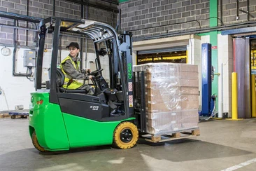 Counterbalance-Forklift Counterbalance-Forklift