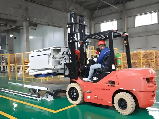Manufacturing plant forklift battery application Manufacturing plant forklift battery application